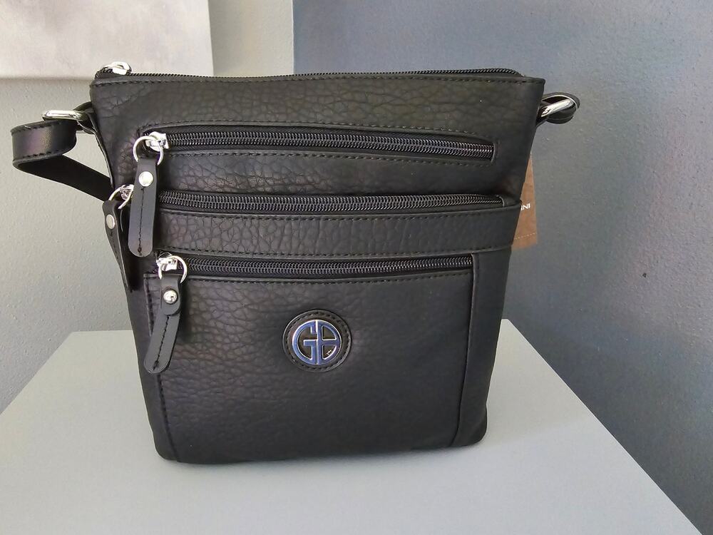 New Gianni Bini Shoulder Bag